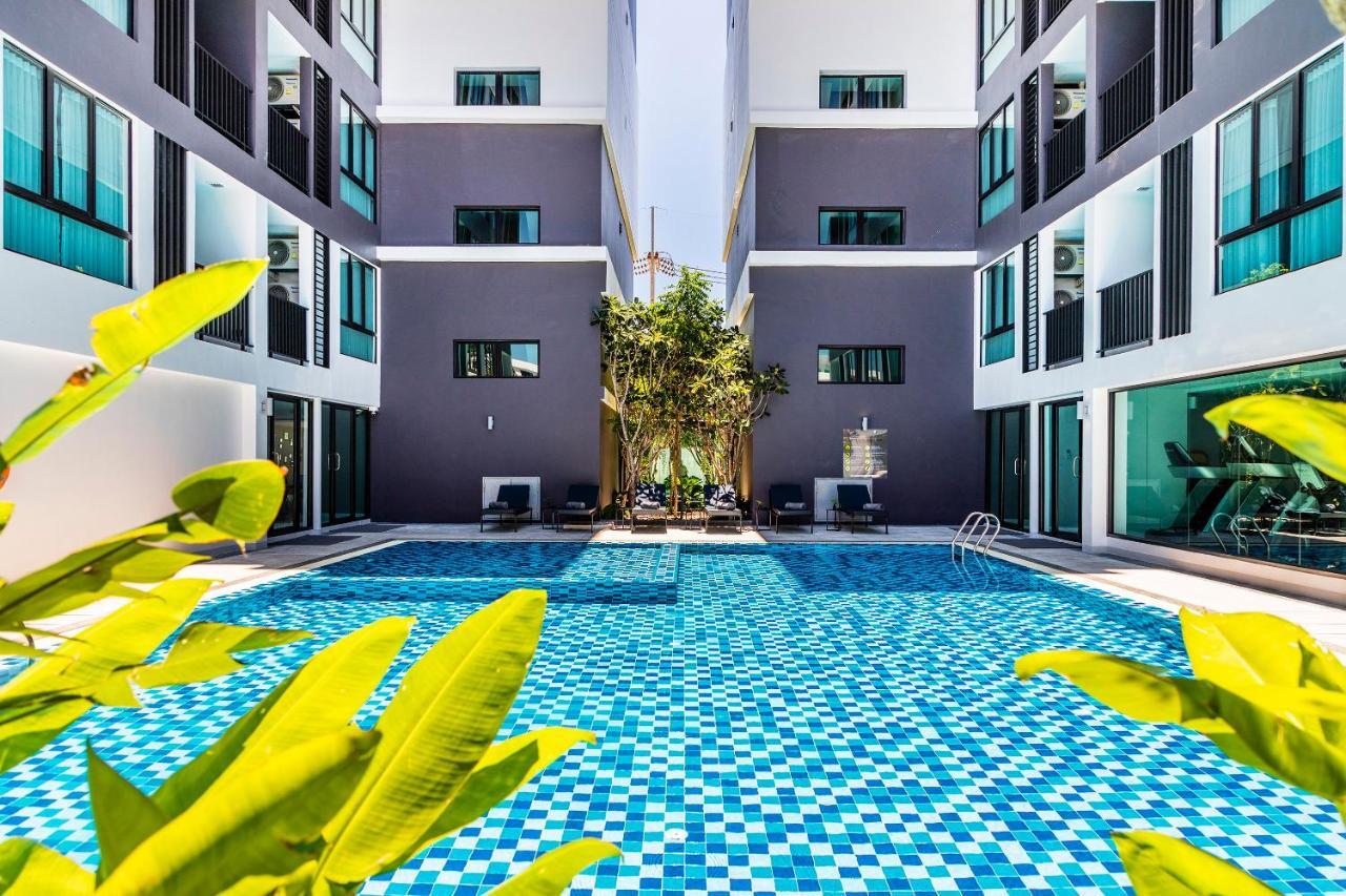 Hotel The Rizin Pattaya Exterior foto